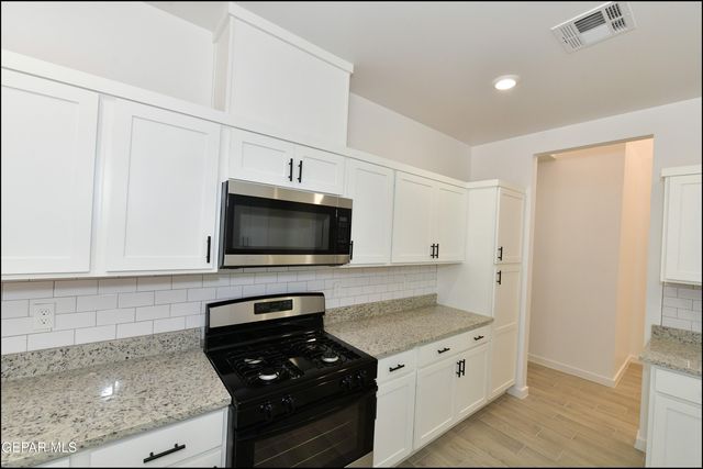 471 Huereque A and B Drive, Socorro, TX 79927