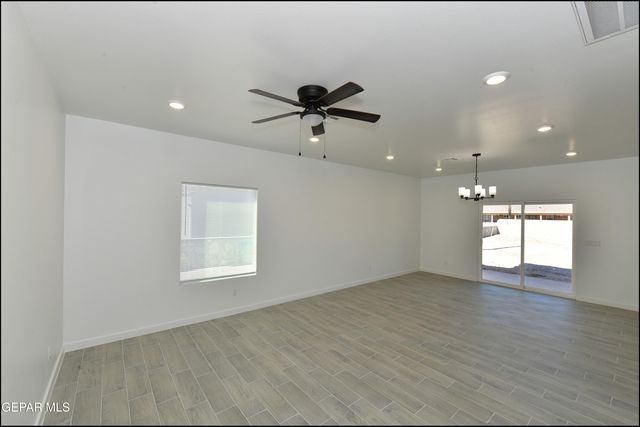 471 Huereque A and B Drive, Socorro, TX 79927