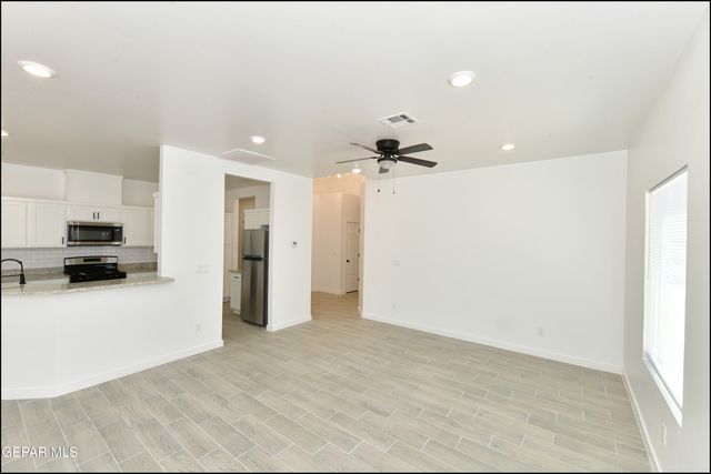 471 Huereque A and B Drive, Socorro, TX 79927