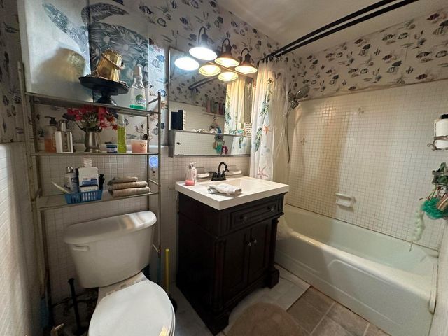 10425 Okeechobee Road, Fort Pierce, FL 34945