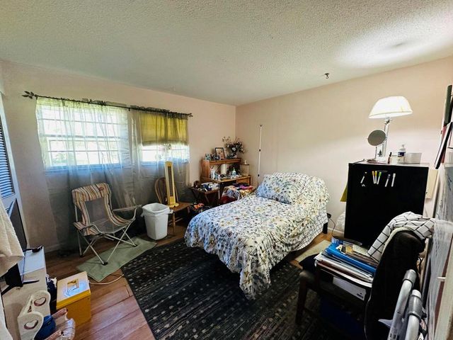 10425 Okeechobee Road, Fort Pierce, FL 34945