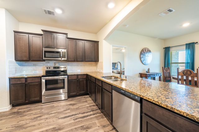 124 Sutter Lane, Royse City, TX 75189