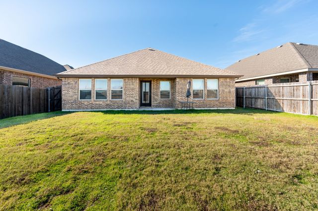 124 Sutter Lane, Royse City, TX 75189
