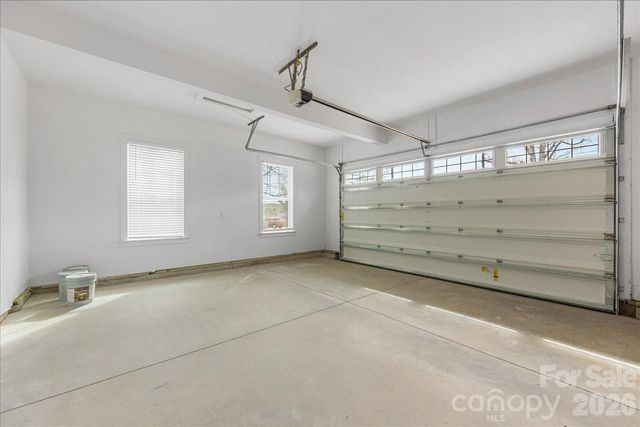 1607 Chippendale Road, Charlotte, NC 28205