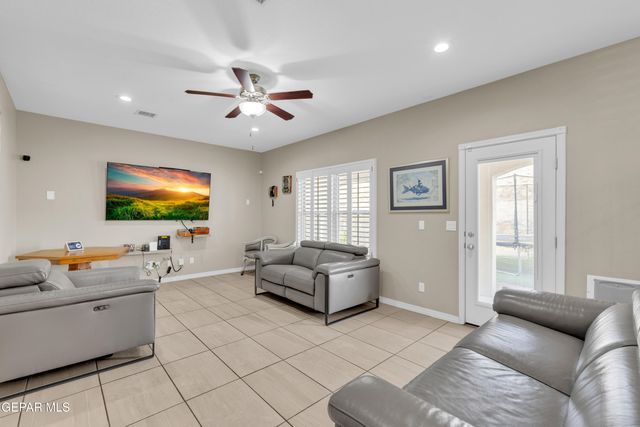 6068 RIVET Place, El Paso, TX 79932