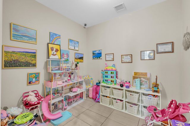 6068 RIVET Place, El Paso, TX 79932