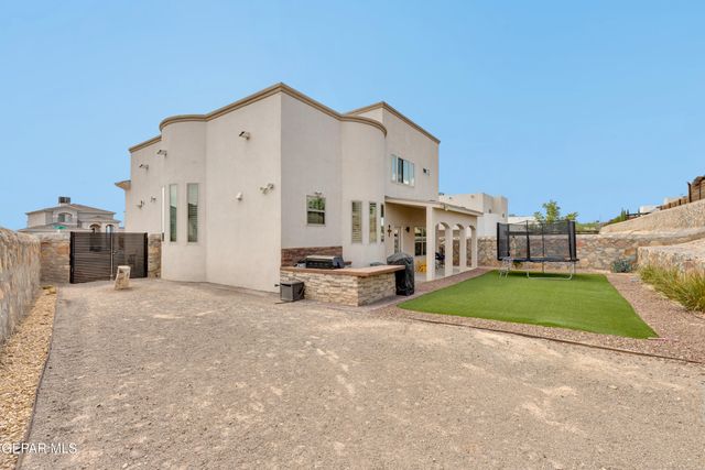 6068 RIVET Place, El Paso, TX 79932