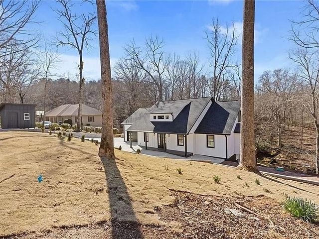 4732 Walnut Bend Drive, Gainesville, GA 30507