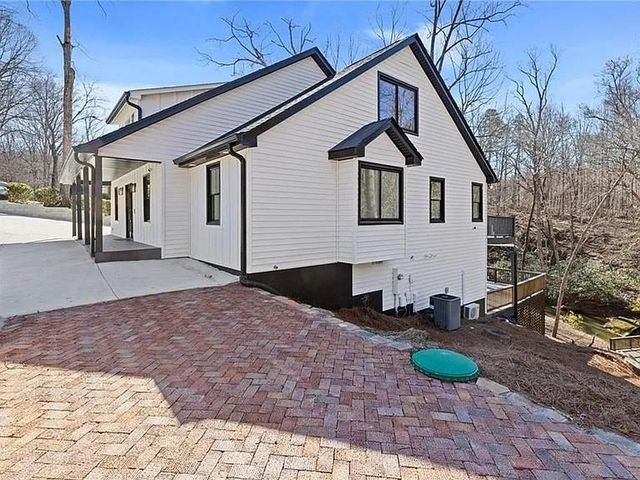 4732 Walnut Bend Drive, Gainesville, GA 30507