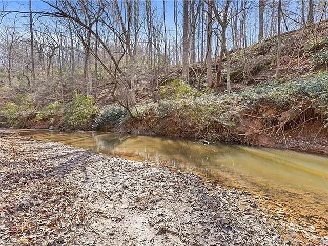 4732 Walnut Bend Drive, Gainesville, GA 30507