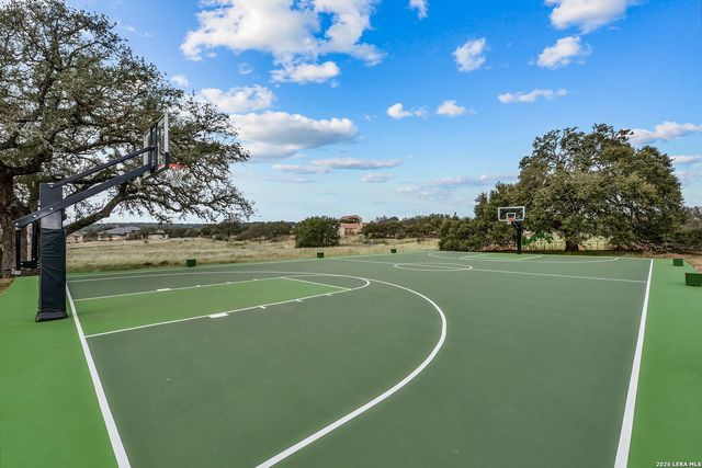 1251 ACE TRL, New Braunfels, TX 78132