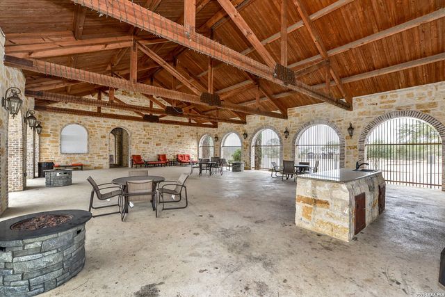 1251 ACE TRL, New Braunfels, TX 78132