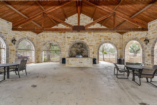 1251 ACE TRL, New Braunfels, TX 78132