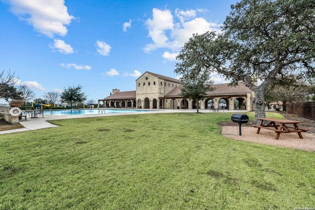 1251 ACE TRL, New Braunfels, TX 78132