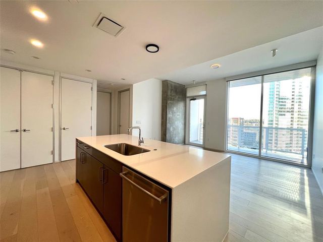 301 West Ave 1502, Austin, TX 78701