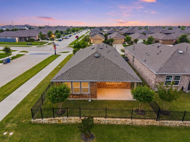 1269 Revolution Drive, Little Elm, TX 76227