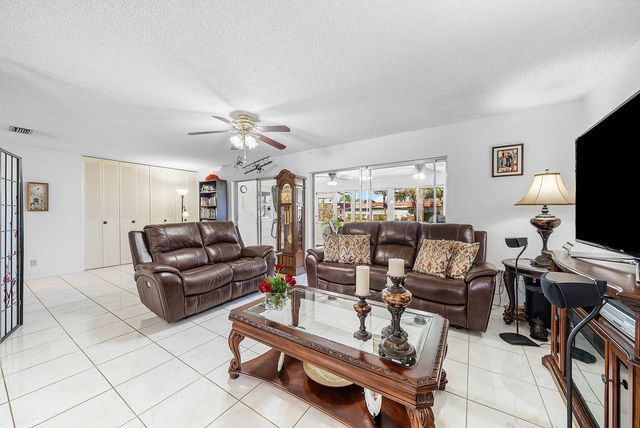 5730 Fernley Drive E 23, West Palm Beach, FL 33415