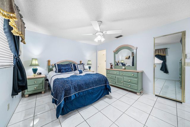 5730 Fernley Drive E 23, West Palm Beach, FL 33415