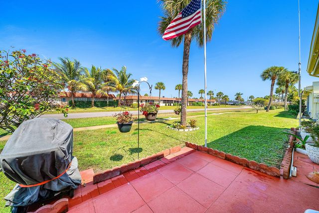 5730 Fernley Drive E 23, West Palm Beach, FL 33415