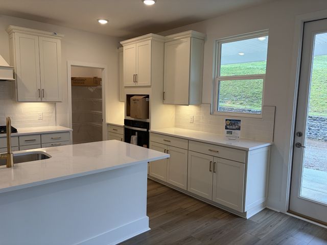 1037 Harvest Acres, Hendersonville, TN 37075