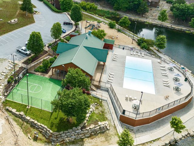 31 Birdie Lane 4, Branson West, MO 65737