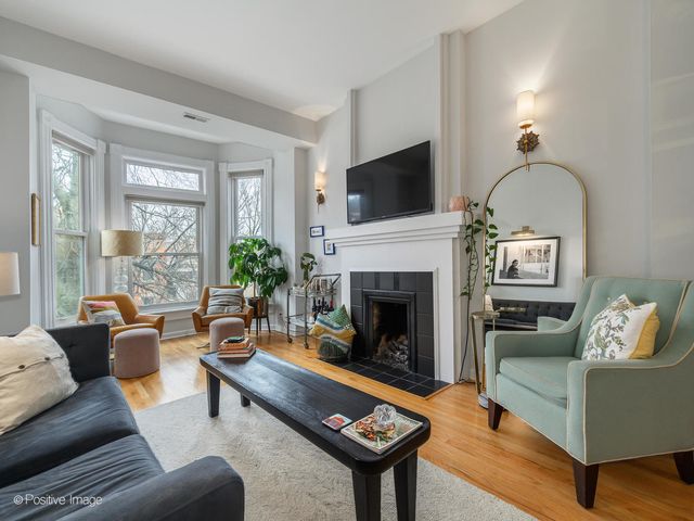 1914 N Sheffield Avenue 2F, Chicago, IL 60614