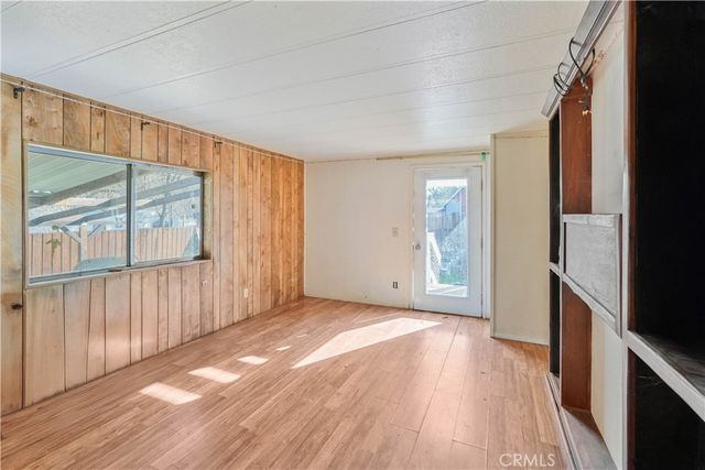 16700 Fox Way, Clearlake Oaks, CA 95423