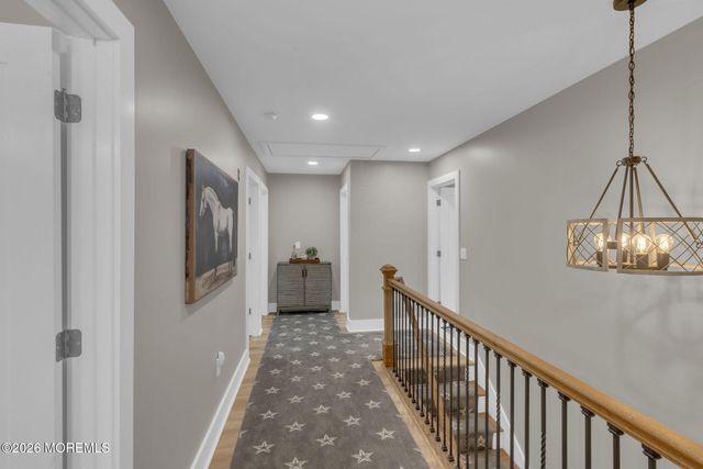 9 Pica Place, Tinton Falls, NJ 07724