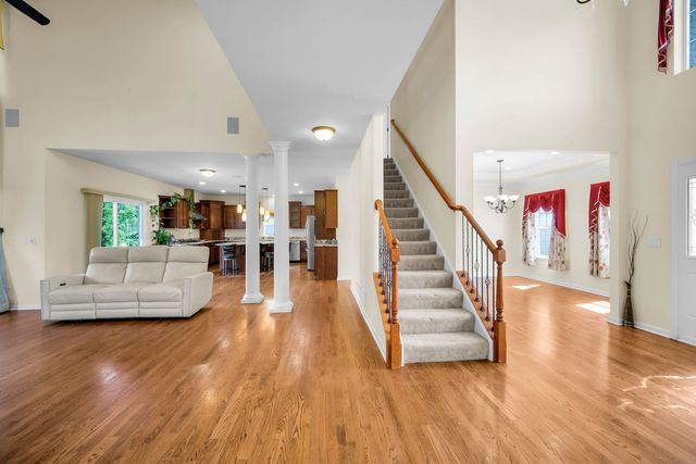 1 Duval Court, Bolingbrook, IL 60490