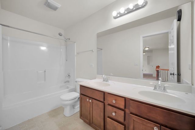 1 Duval Court, Bolingbrook, IL 60490