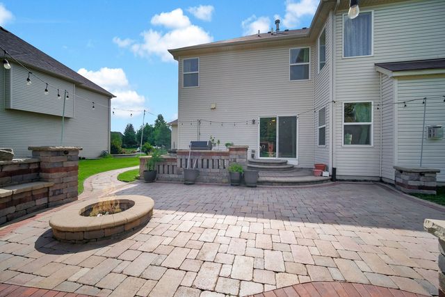 1 Duval Court, Bolingbrook, IL 60490