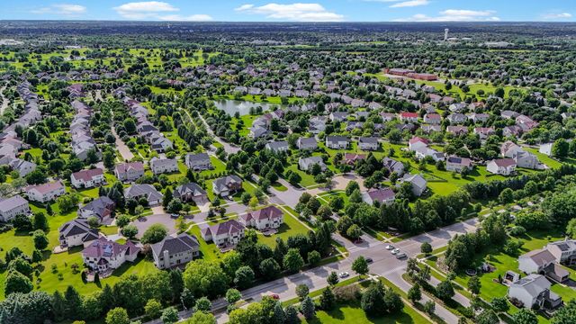 1 Duval Court, Bolingbrook, IL 60490