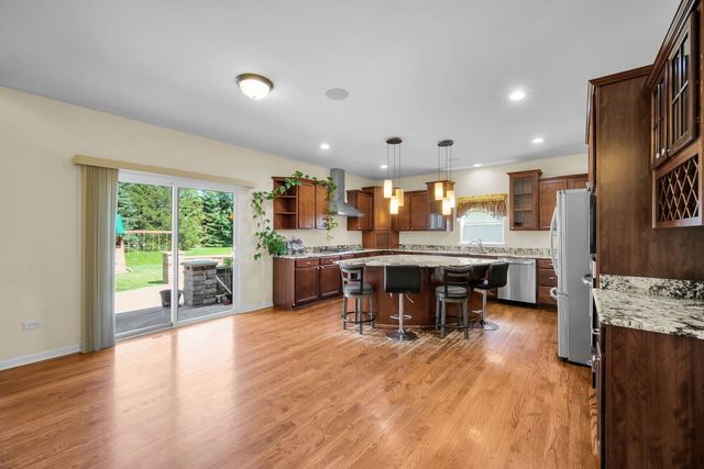 1 Duval Court, Bolingbrook, IL 60490