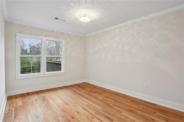 1725 Linwood Avenue, Atlanta, GA 30344