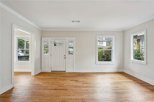 1725 Linwood Avenue, Atlanta, GA 30344