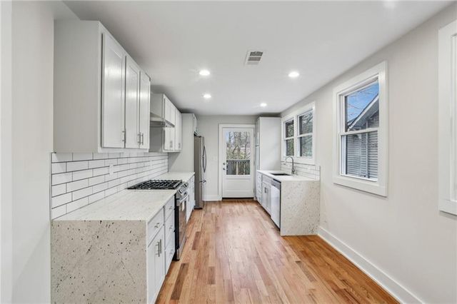 1725 Linwood Avenue, Atlanta, GA 30344