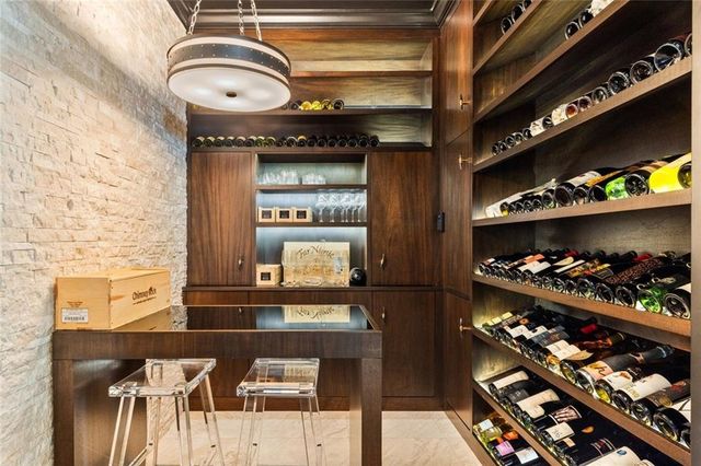 475 Heards Ferry Road, Atlanta, GA 30328