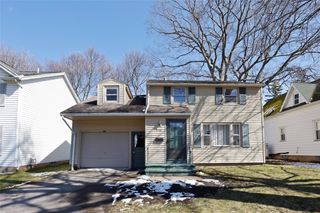 365 Estall Road, Greece, NY 14616