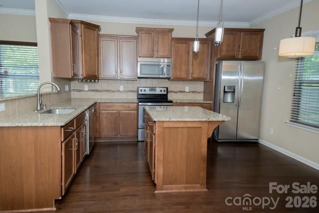 2348 Lake Vista Drive, Mount Holly, NC 28120