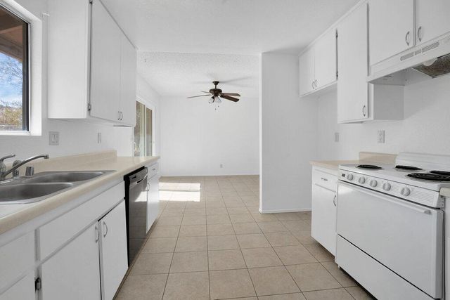 57375 Navajo Trail, Yucca Valley, CA 92284