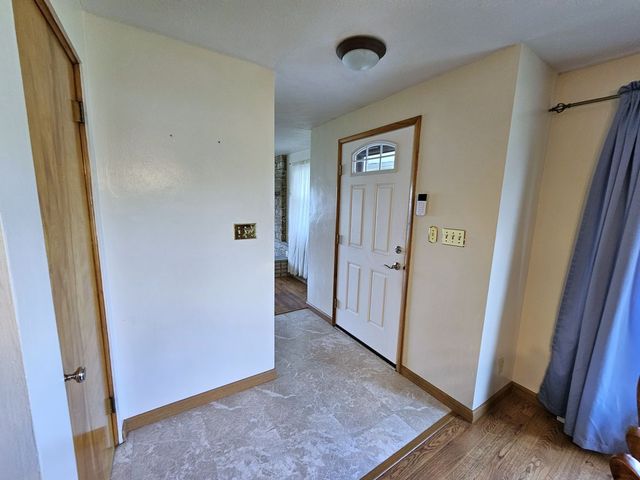 445 James Street, N Franklin Twp, PA 15301