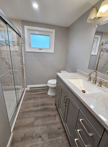 445 James Street, N Franklin Twp, PA 15301
