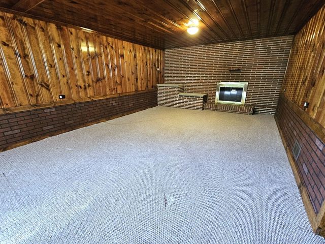 445 James Street, N Franklin Twp, PA 15301