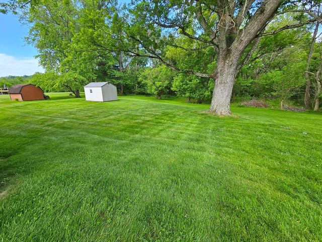 445 James Street, N Franklin Twp, PA 15301