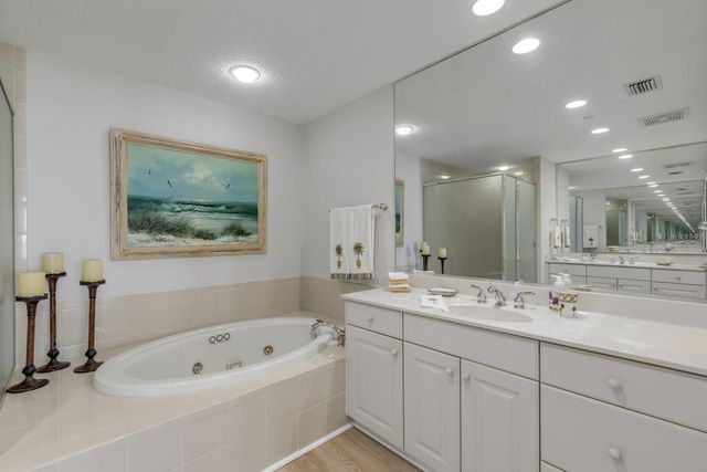 253 MINORCA BEACH WAY 604, New Smyrna Beach, FL 32169