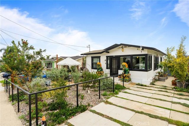3436 S Kerckhoff, San Pedro, CA 90731