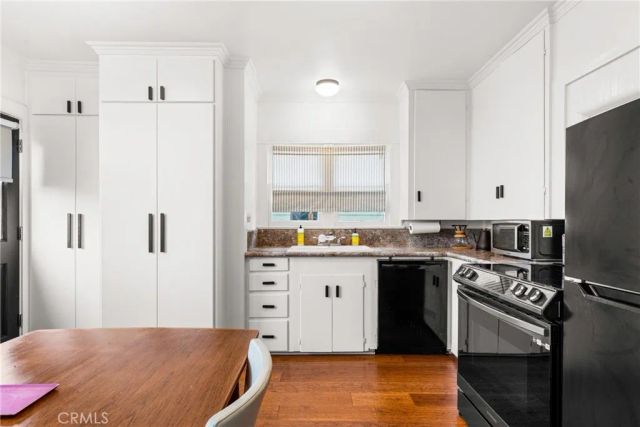 3436 S Kerckhoff, San Pedro, CA 90731