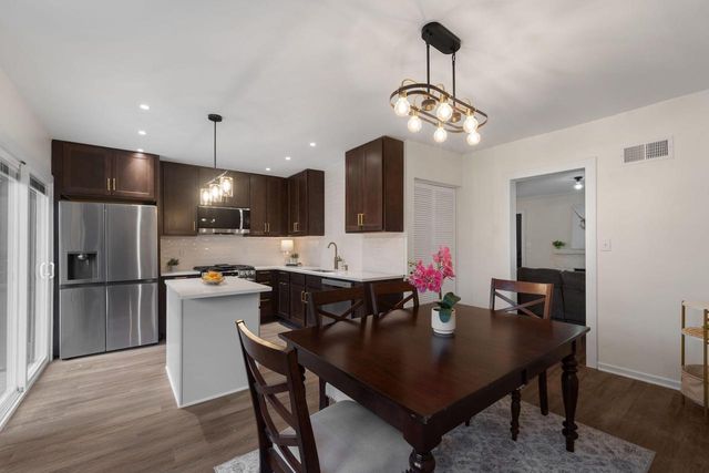 5705 1st PLACE, Kenosha, WI 53144