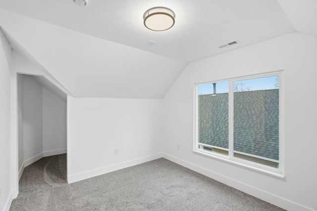 2018 E Pacific Ave, Spokane, WA 99202