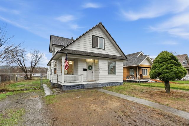 2018 E Pacific Ave, Spokane, WA 99202
